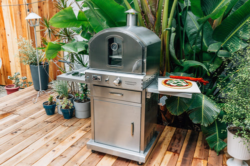 Natural Gas vs. Propane: Best Fuel for Grills, Griddles & Pizza Ovens